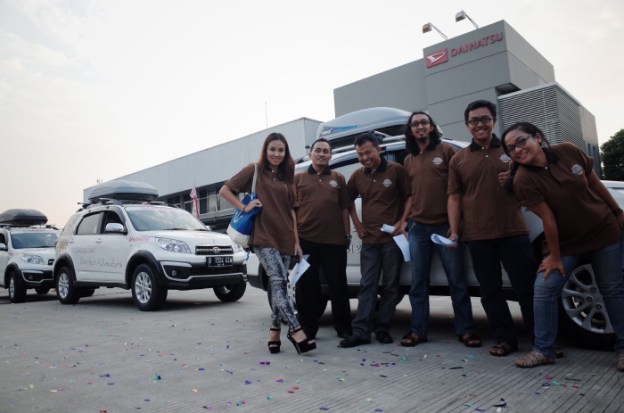 Blogger Terios7Wonders bersama Marischka Pruedence saat press conference di Kantor Daihatsu. *sayang nggak bisa dateng :(