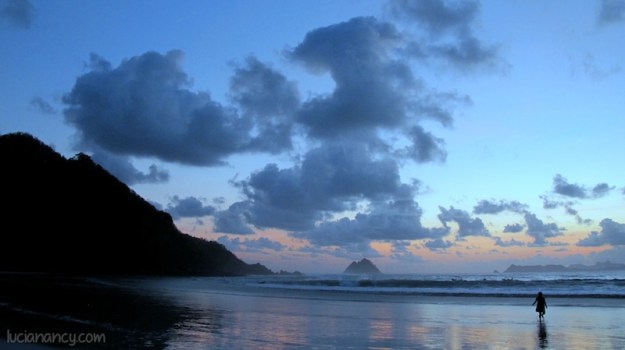 Sisi kiri Pantai Selong Belanak.